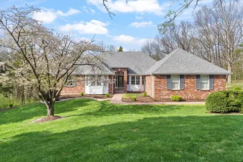 1505 Whetstone Ct, Wildwood, MO 63038