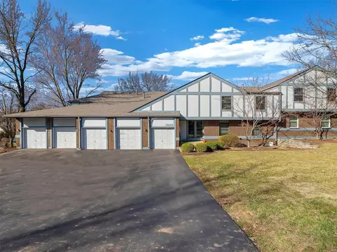 13133 Royal Pines Dr #1, Saint Louis, MO 63146