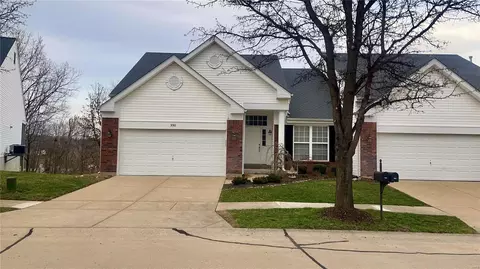 990 Gandolf Way, Eureka, MO 63025