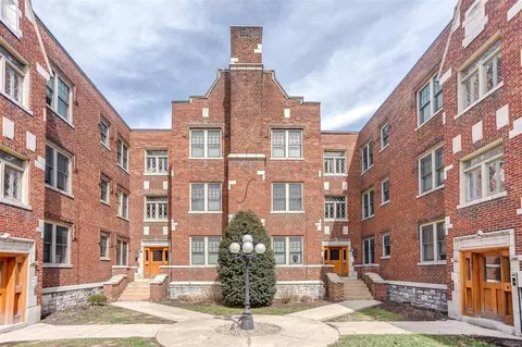 4101 Magnolia Ave #307, Saint Louis, MO 63110