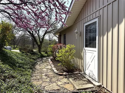 Exterior - 643 Spring Meadows Dr, Manchester, MO 63011 photo 3 of 8