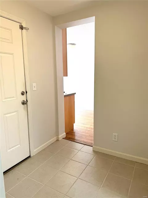 Entry Way - 643 Spring Meadows Dr, Manchester, MO 63011 photo 3 of 3