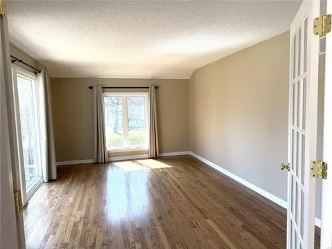 Living - 643 Spring Meadows Dr, Manchester, MO 63011 photo 1 of 3