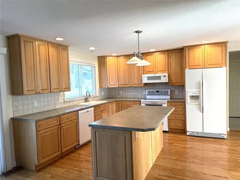 Kitchen - 643 Spring Meadows Dr, Manchester, MO 63011 photo 1 of 1