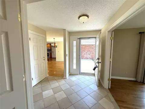 Entry Way - 643 Spring Meadows Dr, Manchester, MO 63011 photo 1 of 3