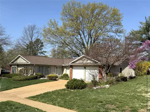 Exterior - 643 Spring Meadows Dr, Manchester, MO 63011 photo 8 of 8