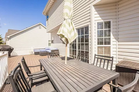 613 Castle Ridge Dr, Ballwin, MO 63021 photo 50