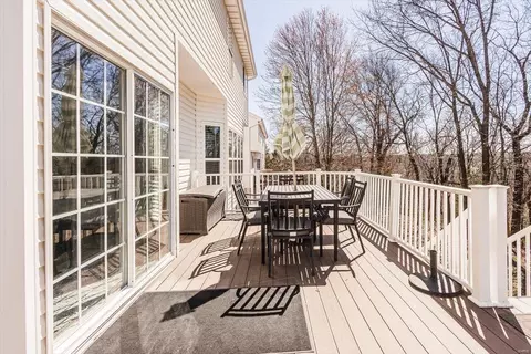 613 Castle Ridge Dr, Ballwin, MO 63021 photo 47