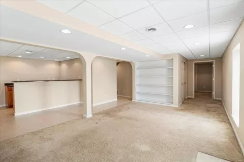 Living - 231 Alexandria Dr, Saint Charles, MO 63304 photo 10 of 10