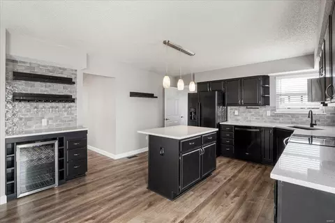 Kitchen - 231 Alexandria Dr, Saint Charles, MO 63304 photo 3 of 5