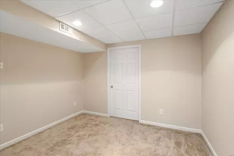 Bedroom - 231 Alexandria Dr, Saint Charles, MO 63304 photo 7 of 7