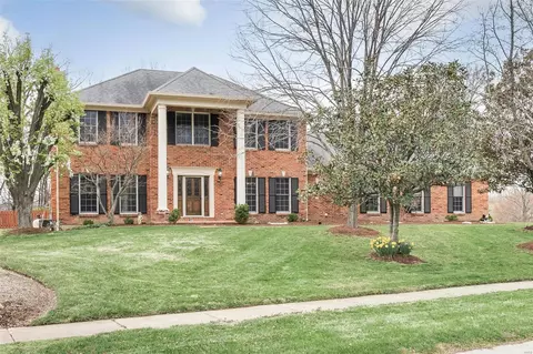 18100 Bent Ridge Dr, Wildwood, MO 63038