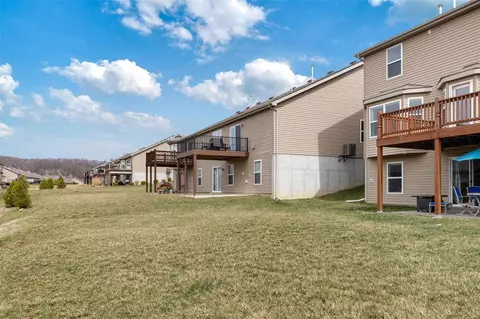 Exterior - 5377 Trailhead Ct, Eureka, MO 63025 photo 8 of 9