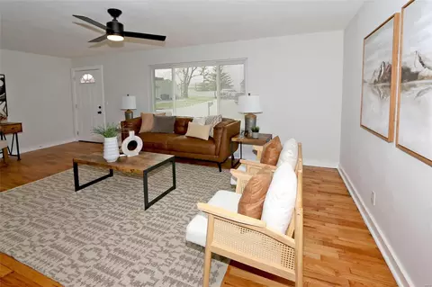Living - 706 Highland Dr, O'fallon, MO 63366 photo 1 of 3