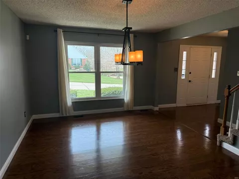 742 Blairbeth Dr, Weldon Spring, MO 63304 photo 23