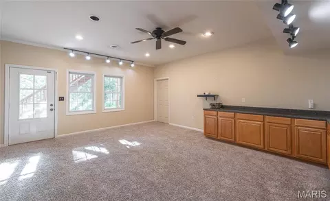 Living - 10625 Pine Needle Cir, Rolla, MO 65401 photo 7 of 7