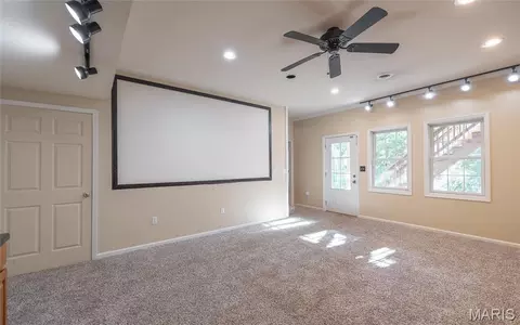 Living - 10625 Pine Needle Cir, Rolla, MO 65401 photo 6 of 7