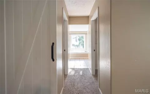 Entry Way - 10625 Pine Needle Cir, Rolla, MO 65401 photo 5 of 5