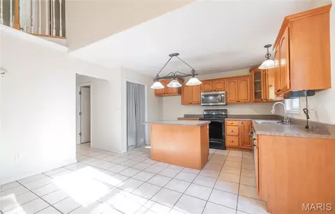 Kitchen - 10625 Pine Needle Cir, Rolla, MO 65401 photo 1 of 3