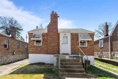540 Ruthland Dr, Saint Louis, MO 63125