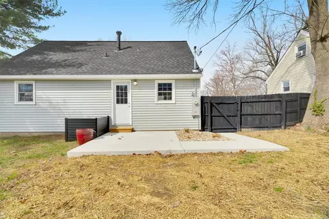 Exterior - 464 Chamberlin Dr, Ballwin, MO 63021 photo 8 of 8