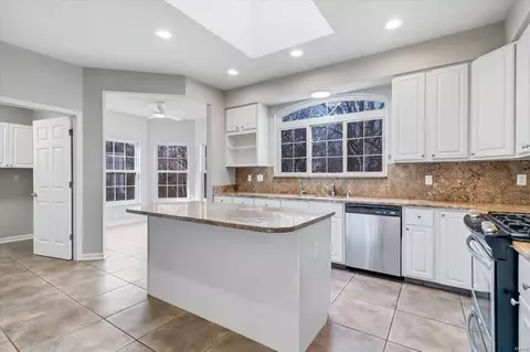 Kitchen - 721 Oaksdale Summit Ct, Wildwood, MO 63011 photo 1 of 2