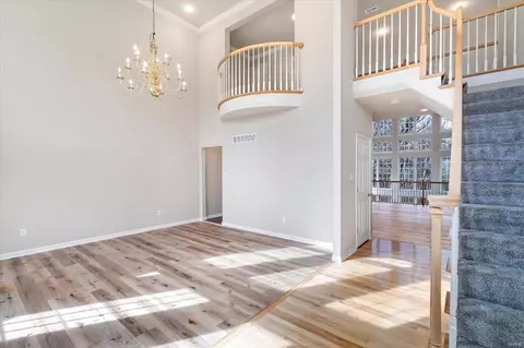 Living - 721 Oaksdale Summit Ct, Wildwood, MO 63011 photo 3 of 18