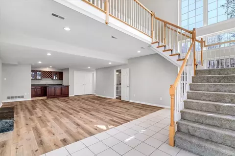 Living - 721 Oaksdale Summit Ct, Wildwood, MO 63011 photo 13 of 18