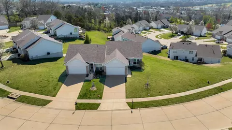 1248 Hunters Chase Dr, Eureka, MO 63025 photo 34