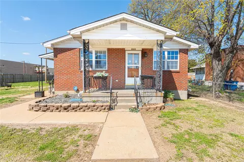 8929 S Grand Ave, Saint Louis, MO 63125