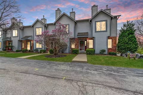 4308 Sherman Park Dr #10H, Saint Charles, MO 63303