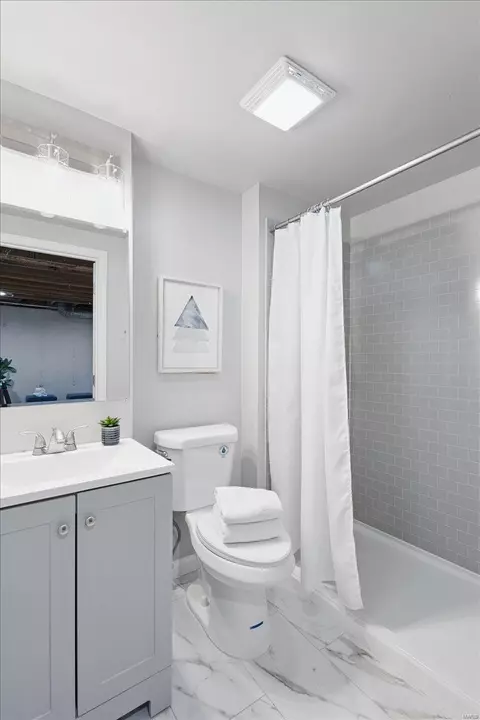 Bath - 8 Moselle Ct, O'fallon, MO 63368 photo 3 of 3