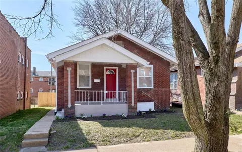 3132 Osceola St, Saint Louis, MO 63111