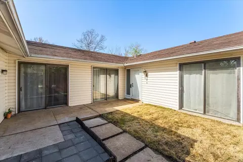 Exterior - 417 Wildbrier Dr, Ballwin, MO 63011 photo 2 of 5