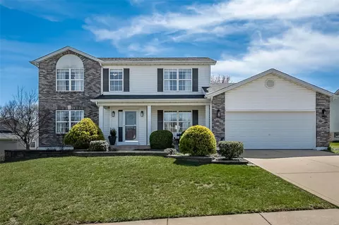 2722 Post Meadows Dr, O'fallon, MO 63368