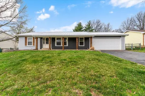 47 White Plains Dr, Chesterfield, MO 63017