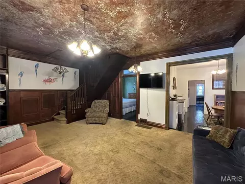 Living - 310 N 3rd, Hannibal, MO 63401 photo 1 of 1
