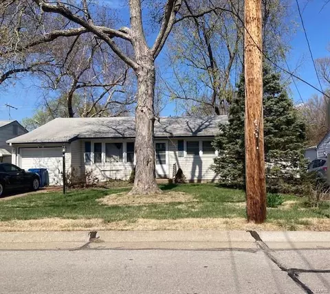63 Williams Blvd, Saint Louis, MO 63135