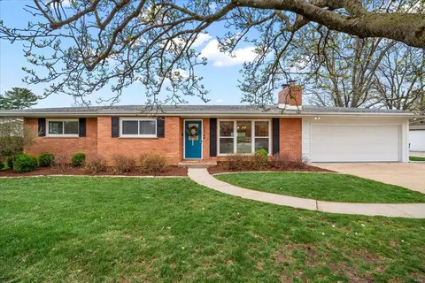 11144 Saucier Dr, Saint Louis, MO 63141