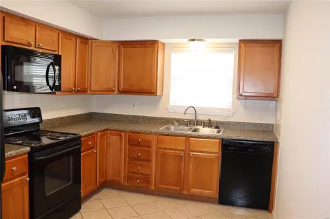 12574 Chardin Pl #3, Sappington, MO 63128 photo 3