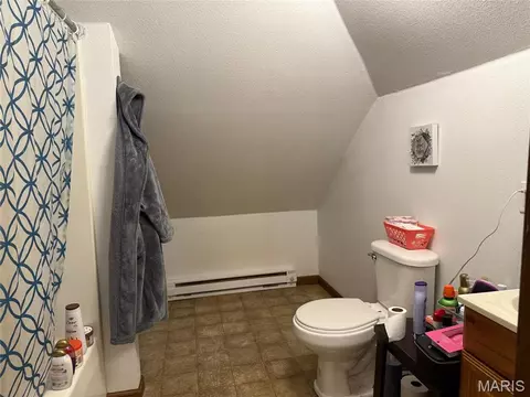 Bath - 300 E 2nd St, Pana, IL 62557 photo 3 of 3