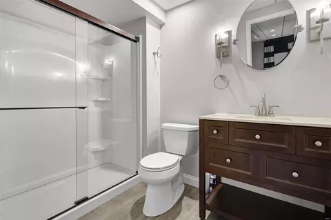 Bath - 228 Belmonte Cir, O'fallon, MO 63368 photo 4 of 4