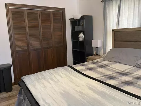 Bedroom - 676 Frontier Ln, Bourbon, MO 65441 photo 5 of 6