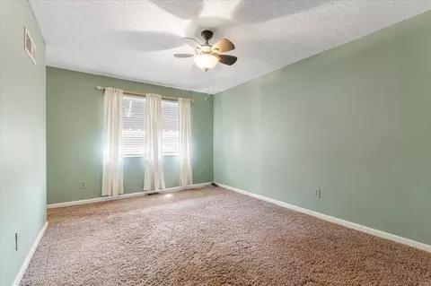 Bedroom - 904 Chestnut Ridge Rd, Manchester, MO 63021 photo 8 of 12