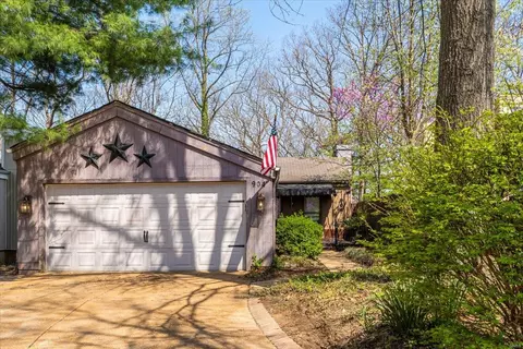 Exterior - 904 Chestnut Ridge Rd, Manchester, MO 63021 photo 2 of 12