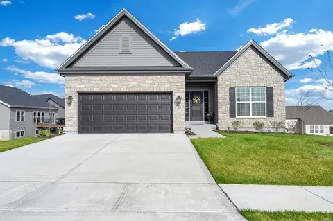 204 Discovery Meadows Pl, O'fallon, MO 63366