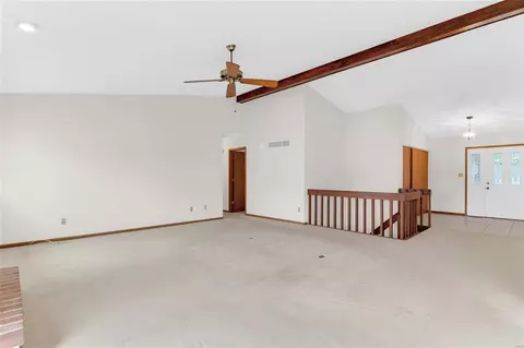 Living - 420 Summit Rd, Fenton, MO 63026 photo 1 of 4