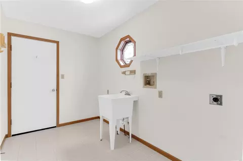 Other - 420 Summit Rd, Fenton, MO 63026 photo 4 of 13