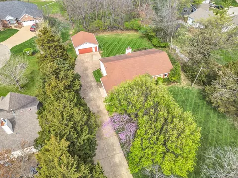 View/Area - 420 Summit Rd, Fenton, MO 63026 photo 4 of 4