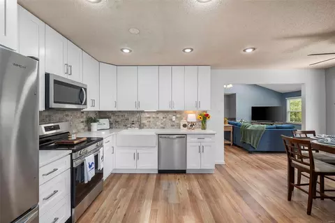 Kitchen - 2532 Elm Forest Ct, Wildwood, MO 63011 photo 2 of 3